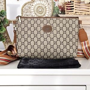 EUC Gucci Plus Coated Canvas Clutch/Crossbody & Dust Bag with Unbranded Strap